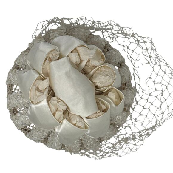 Vintage 1950s Modern Miss White Veiled Raffia Cocktail Hat Fascinator main image 5